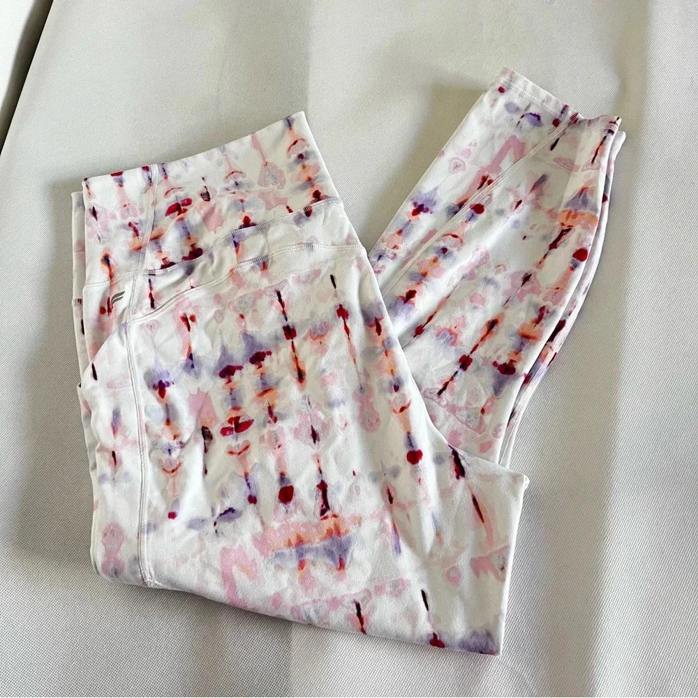 Fabletics Oasis PureLuxe High-Waisted 7/8 Legging 2X (18-20) White/Multicolored
